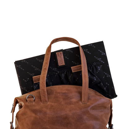 Plevier Caithness shoulder bag 15.6 inch cognac